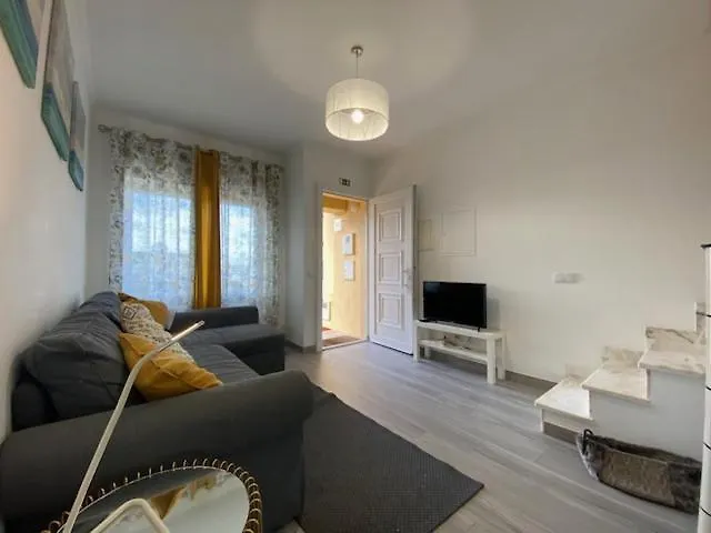 Casa Da Formosa Silveira (Lisbon)